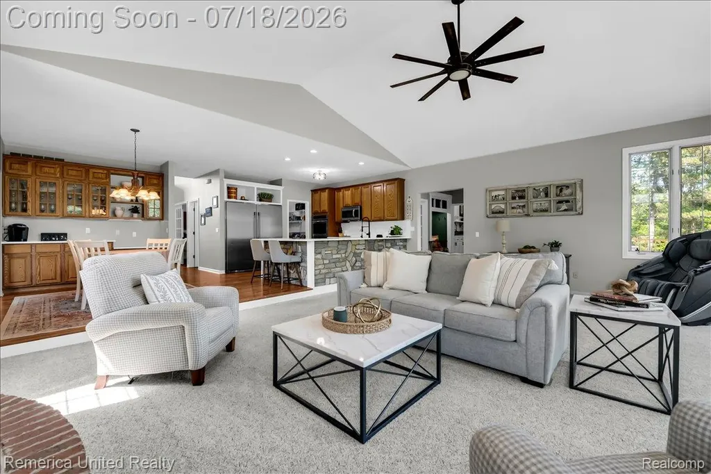 9438 Deer Creek Court Brighton Township MI 48114