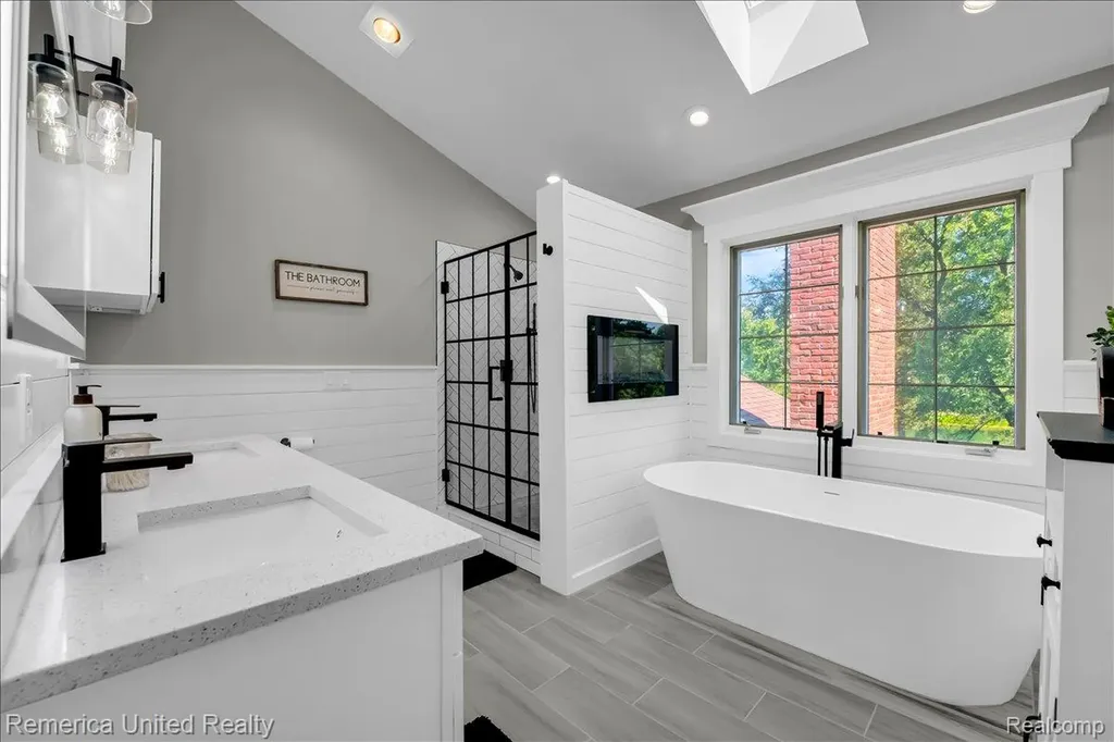 9438 Deer Creek Court Brighton Township MI 48114