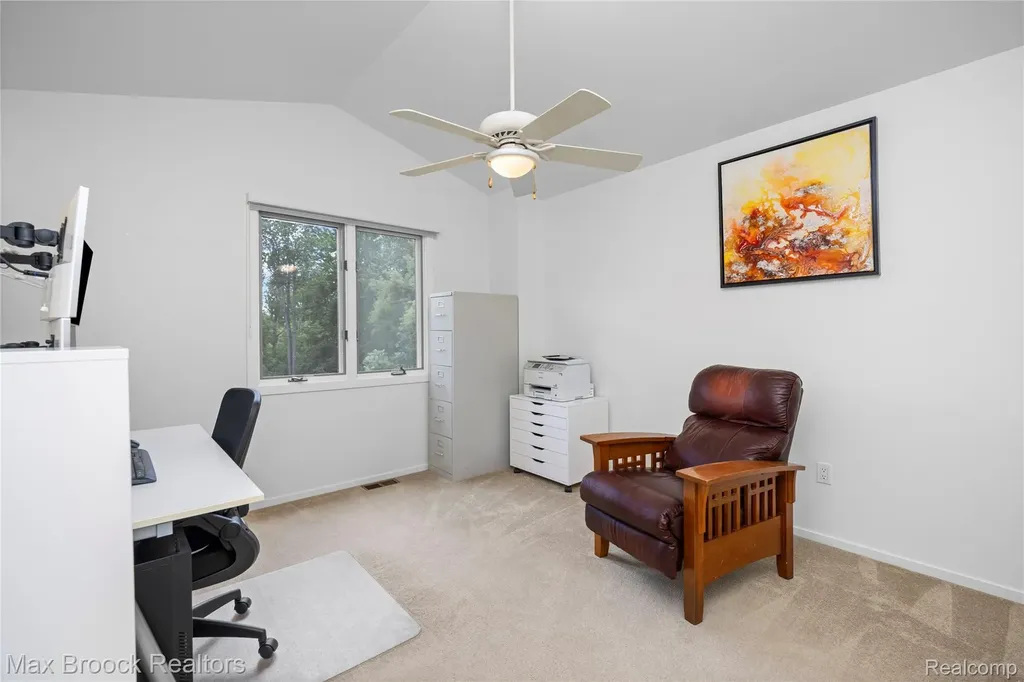 4860 Lagoons Circle West Bloomfield Charter Township MI 48323