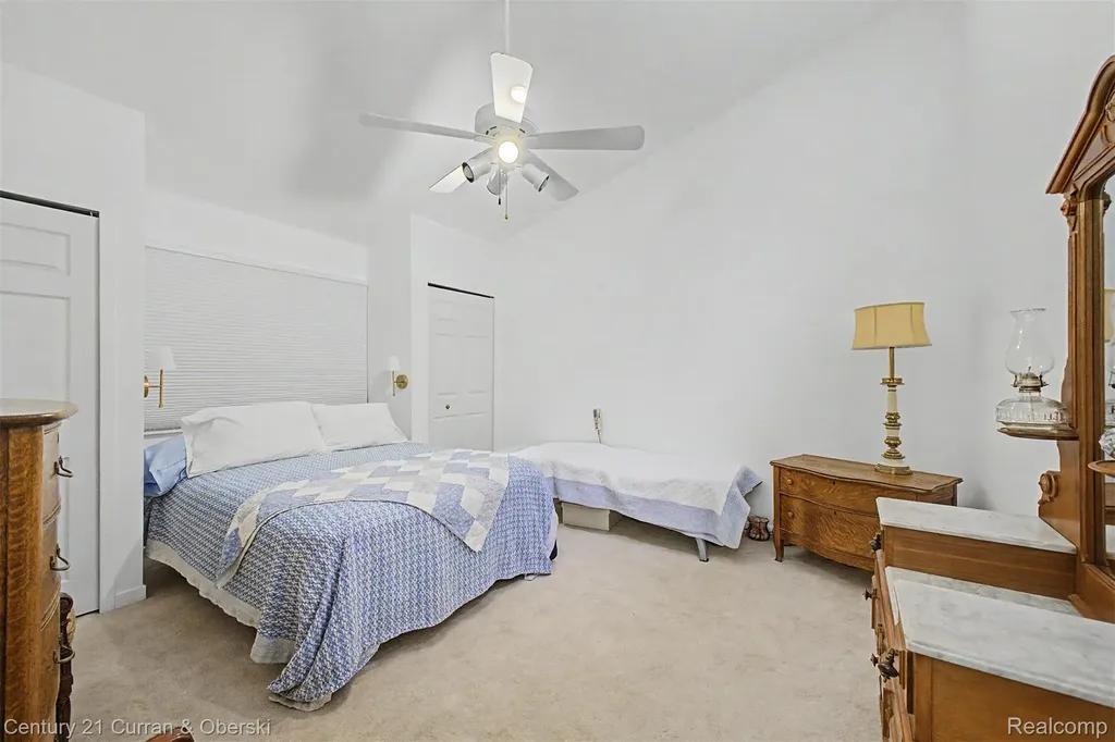 11349 Philway St Court Brighton Township MI 48114