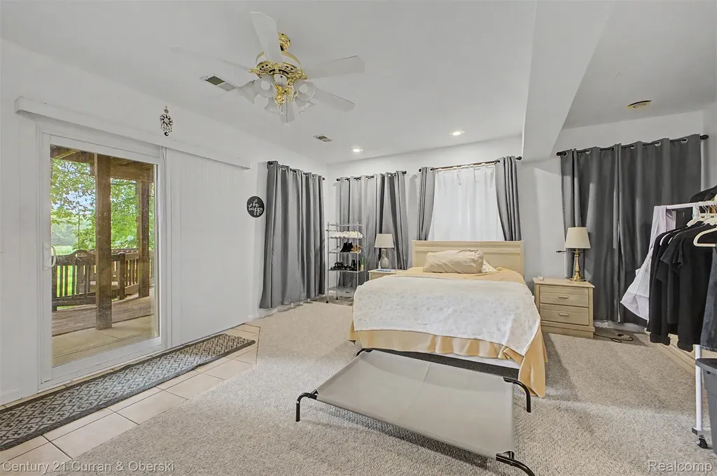 11349 Philway St Court Brighton Township MI 48114