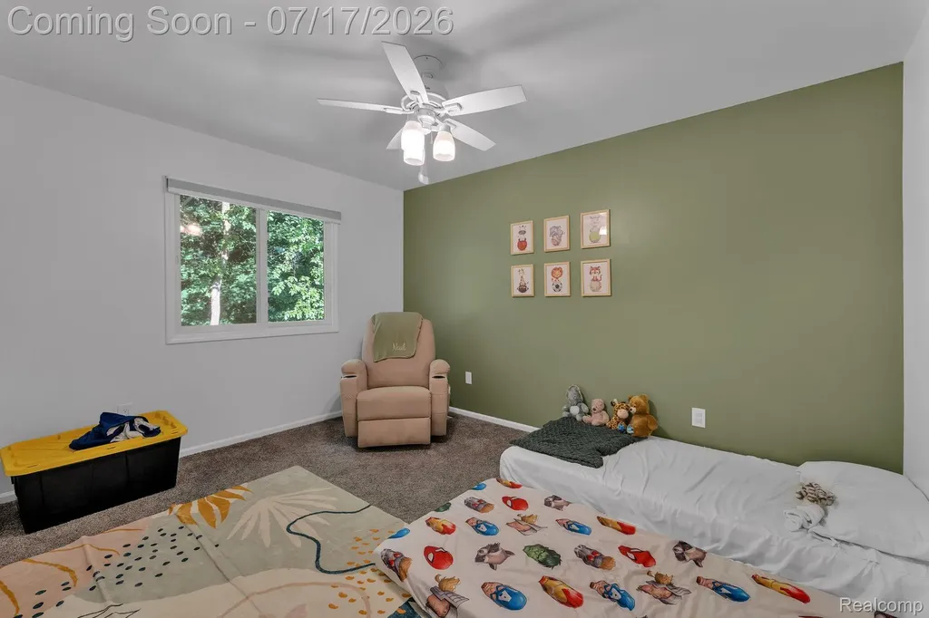 6081 Beachwood Drive West Bloomfield Charter Township MI 48324