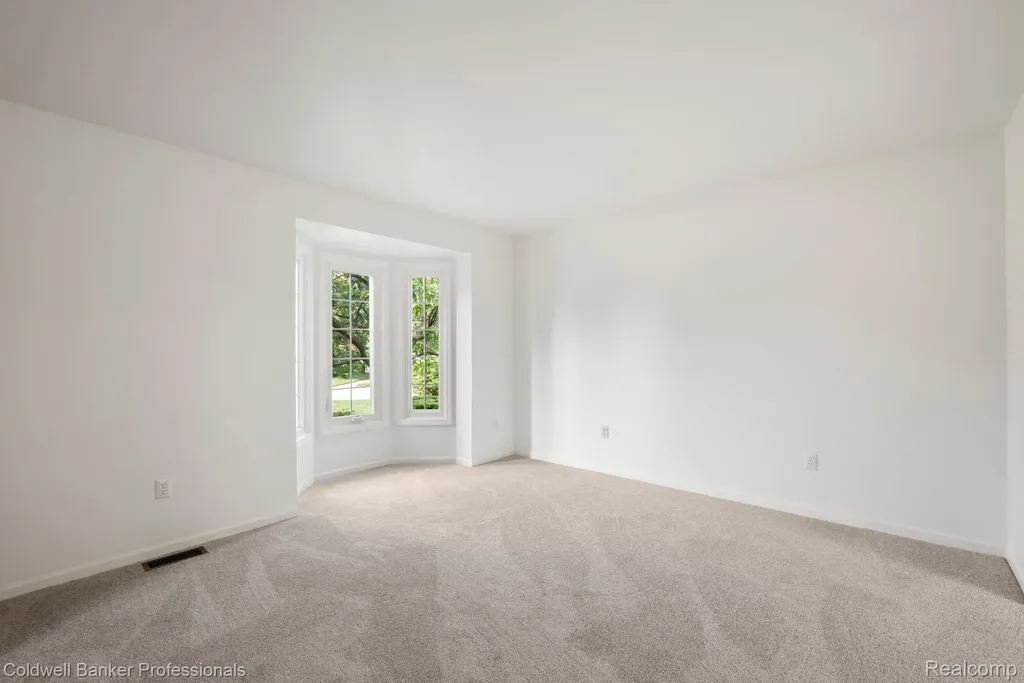 45846 Rockledge Drive Plymouth Charter Township MI 48170