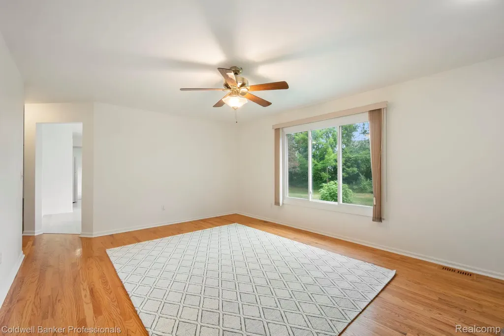 45846 Rockledge Drive Plymouth Charter Township MI 48170