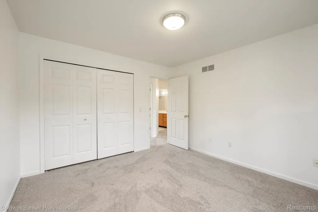 45846 Rockledge Drive Plymouth Charter Township MI 48170