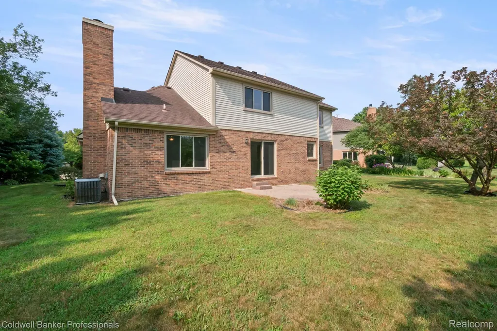 45846 Rockledge Drive Plymouth Charter Township MI 48170