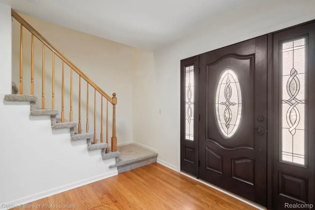 45846 Rockledge Drive Plymouth Charter Township MI 48170