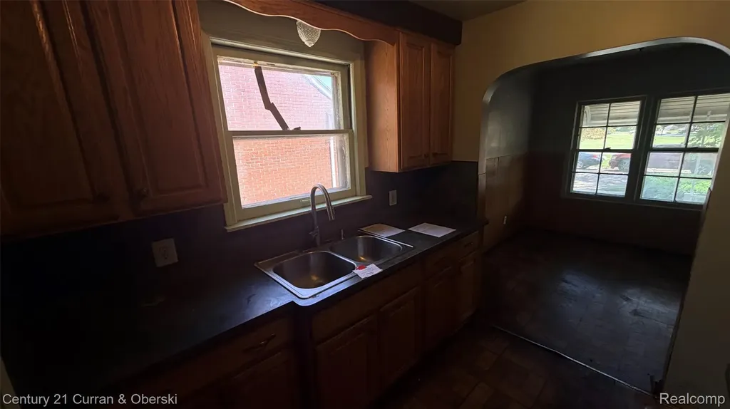 18057 Stansbury Street Detroit City MI 48235