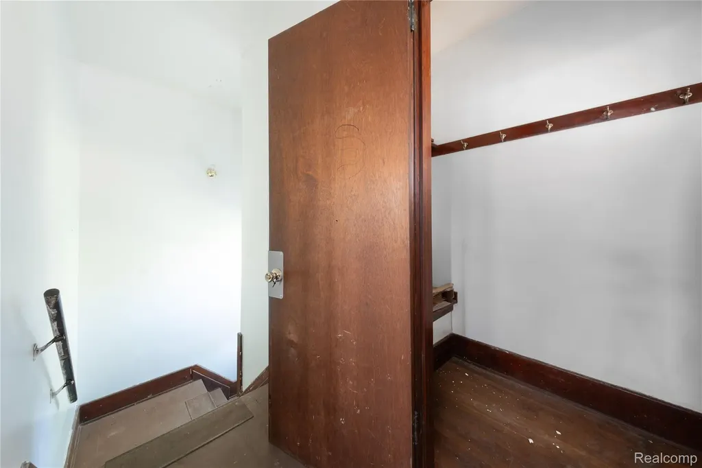1714 Calvert Street Detroit City MI 48206