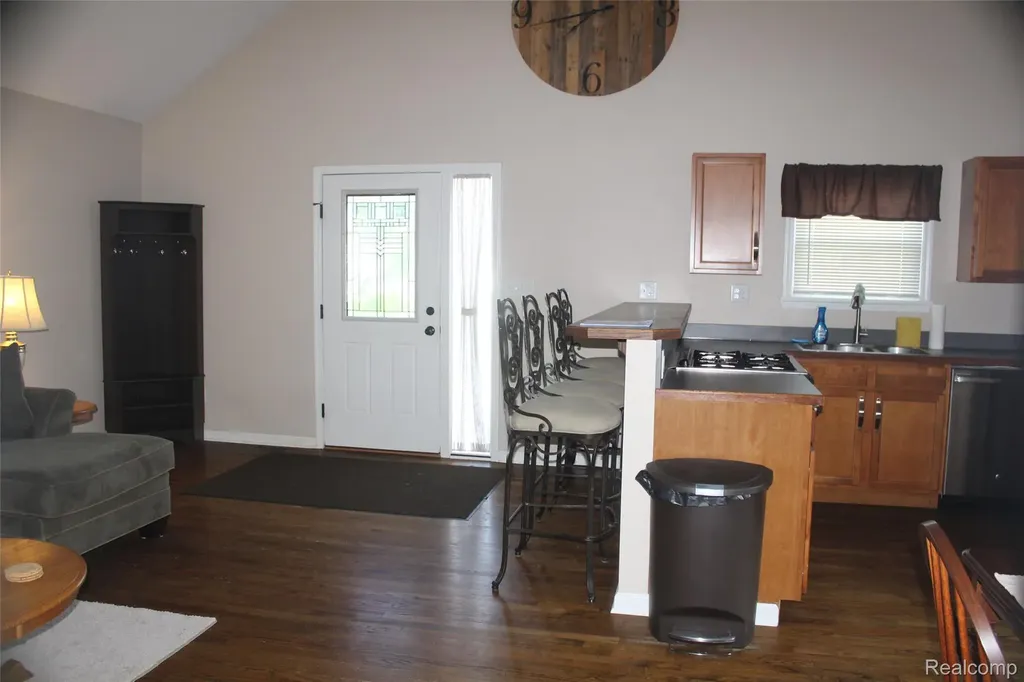 5735 Lake Grove Drive White Lake Charter Township MI 48383