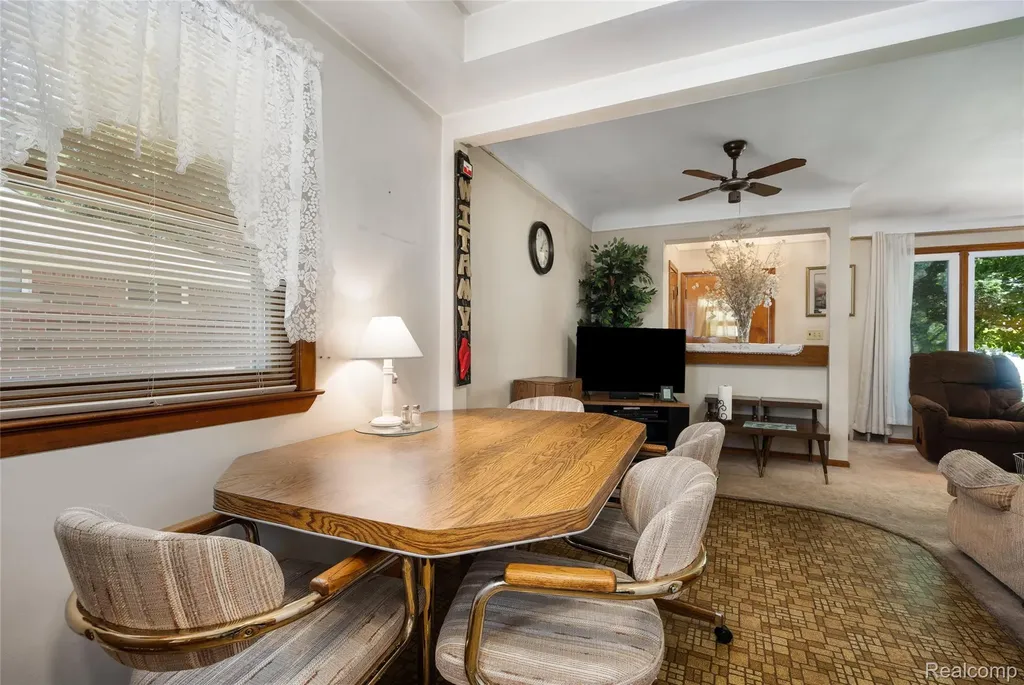 20432 Meridian Road Grosse Ile Township MI 48138