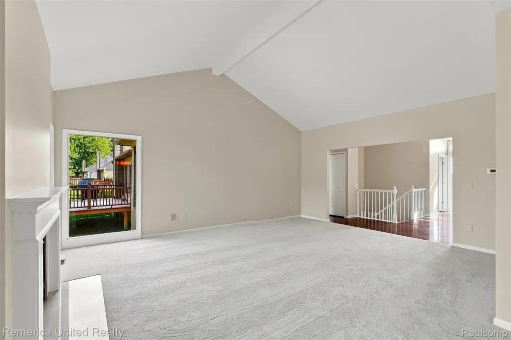 24597 Edgewood Drive Novi City MI 48374
