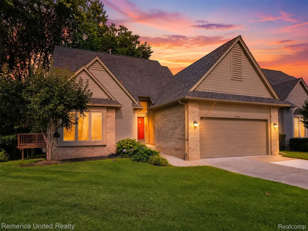 24597 Edgewood Drive Novi City MI 48374