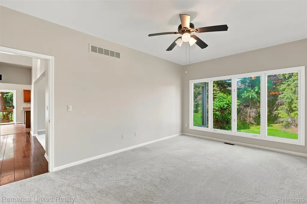 24597 Edgewood Drive Novi City MI 48374