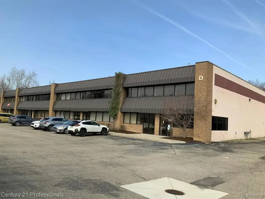 3757 Commerce Court Wayne City MI 48184