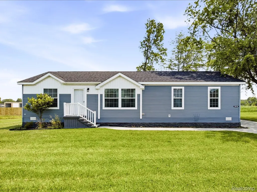 10714 Jean Pierre Site# 37 Court Ira Township MI 48023