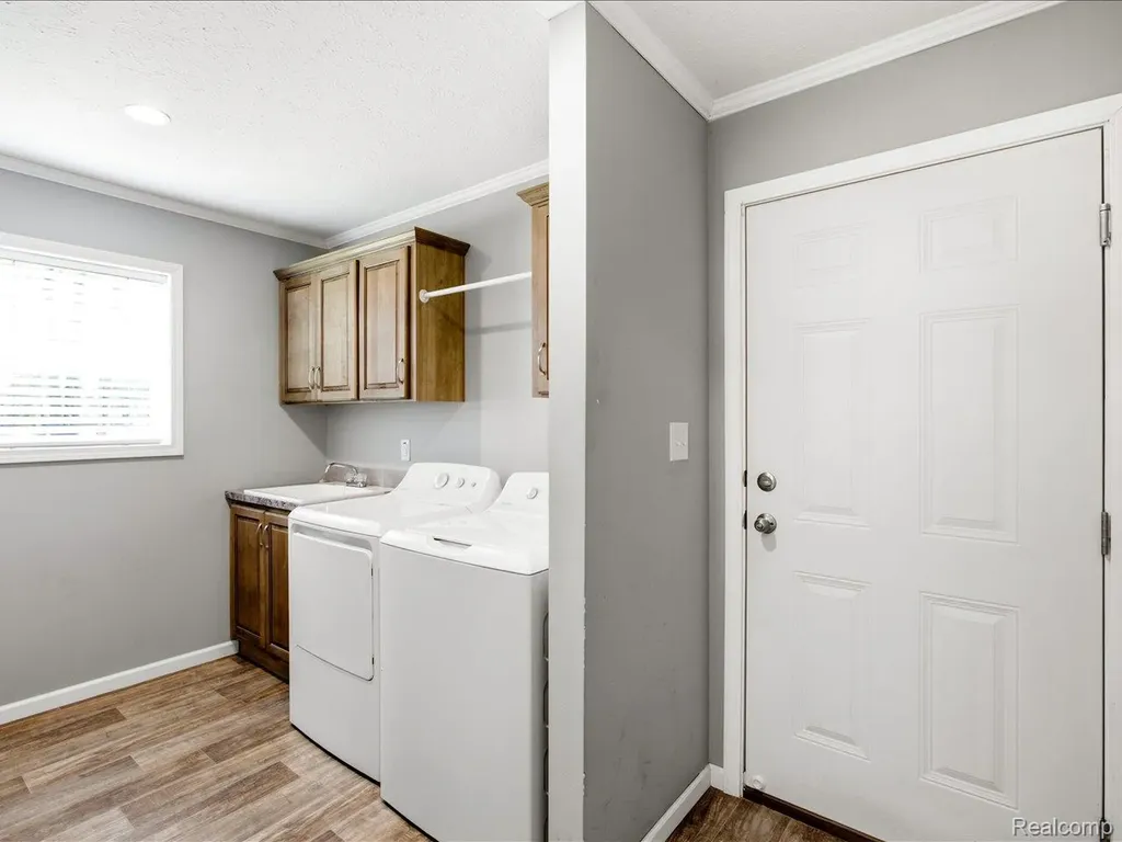 10714 Jean Pierre Site# 37 Court Ira Township MI 48023