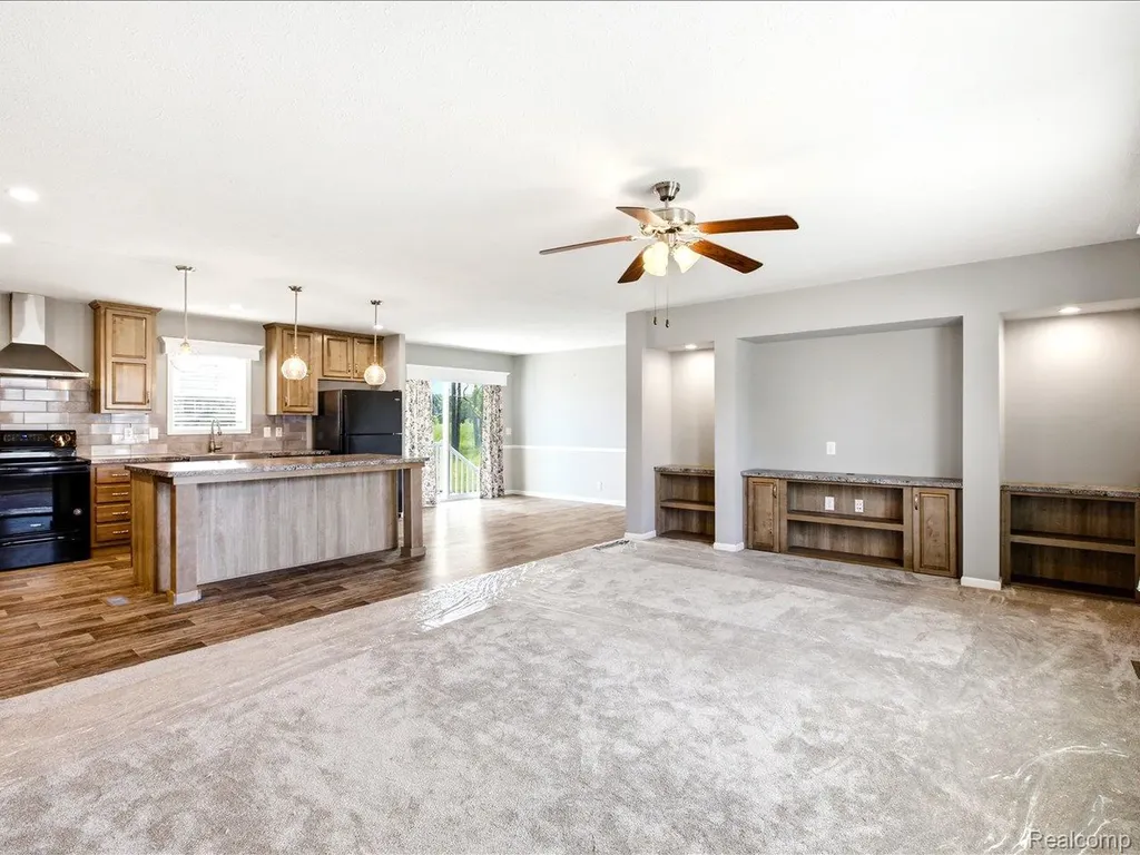 10714 Jean Pierre Site# 37 Court Ira Township MI 48023