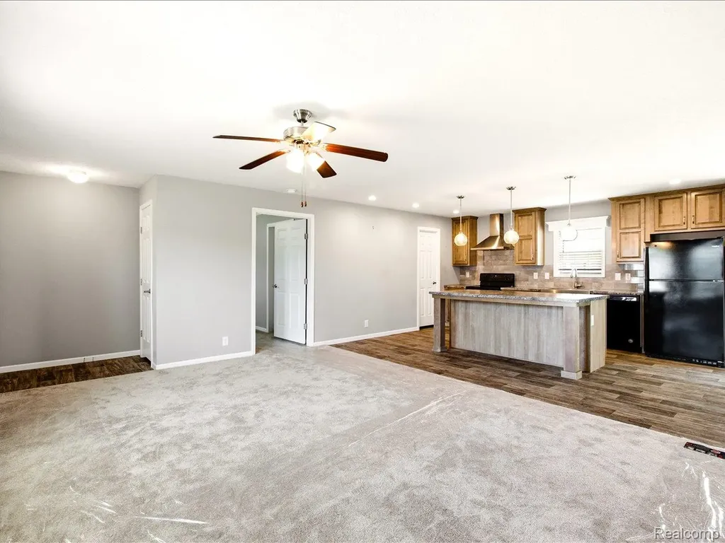 10714 Jean Pierre Site# 37 Court Ira Township MI 48023
