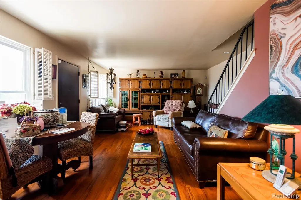 1911 Hyde Park Detroit City MI 48207