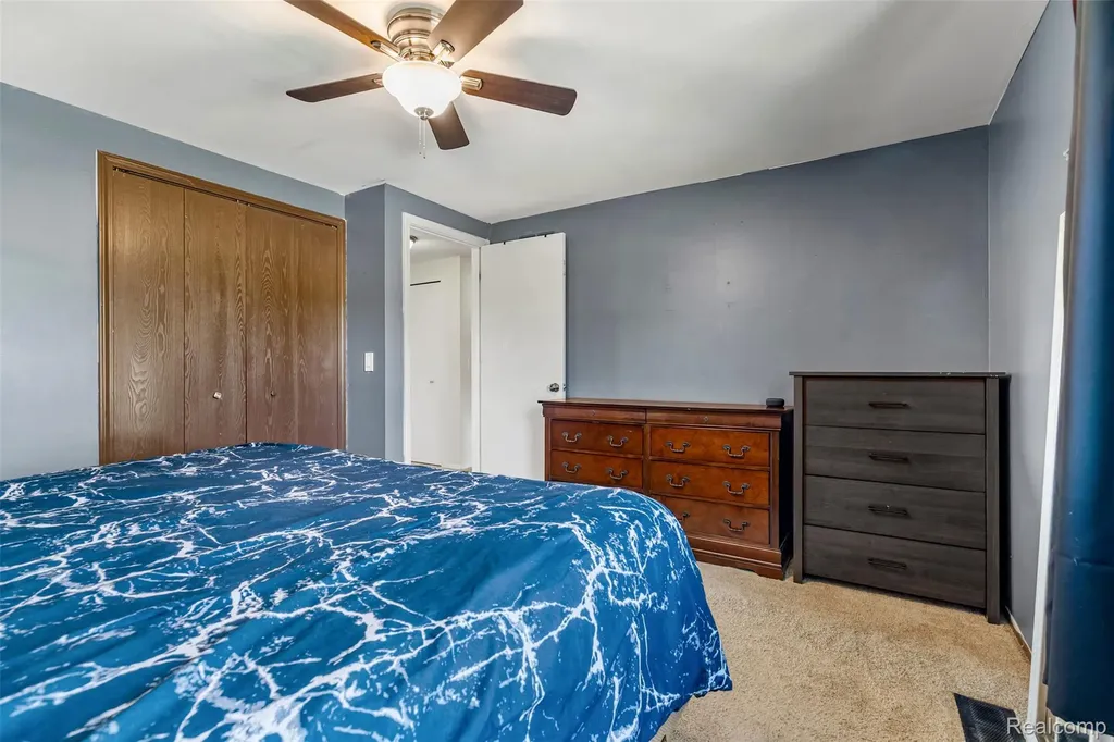 29530 Mitchell Drive Roseville City MI 48066
