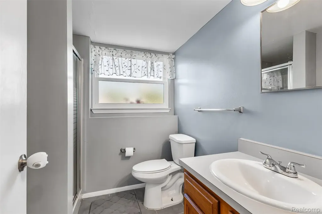 29530 Mitchell Drive Roseville City MI 48066