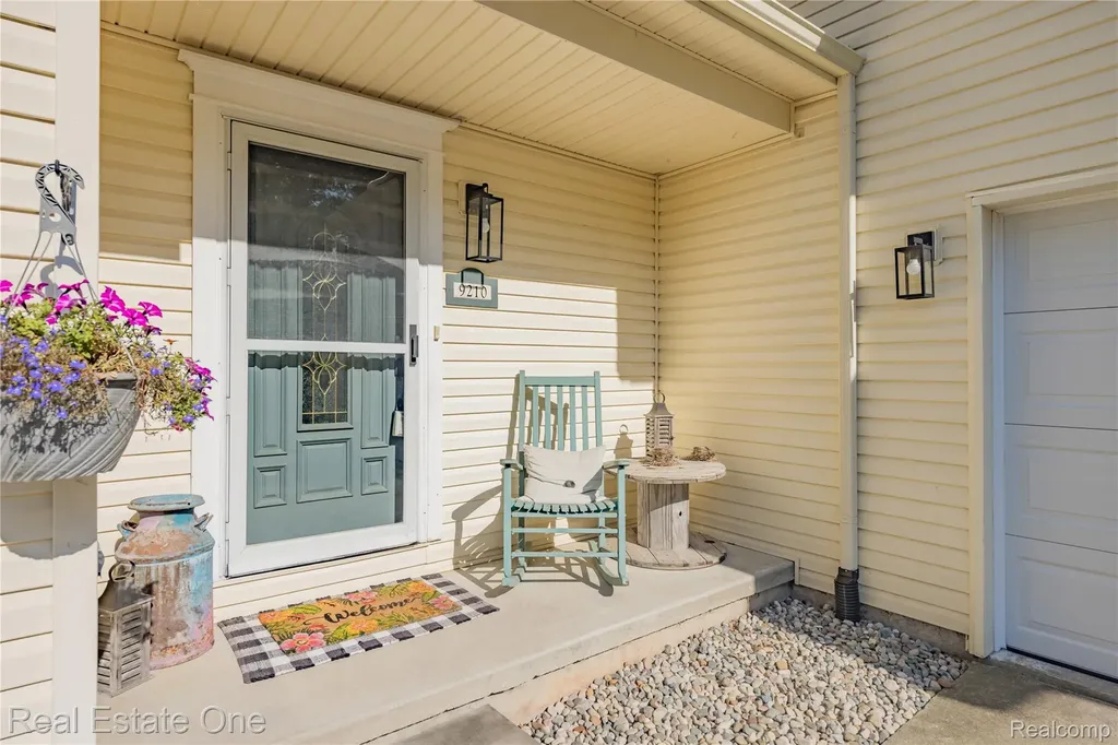 9210 Hickory Ridge Road Holly Township MI 48442