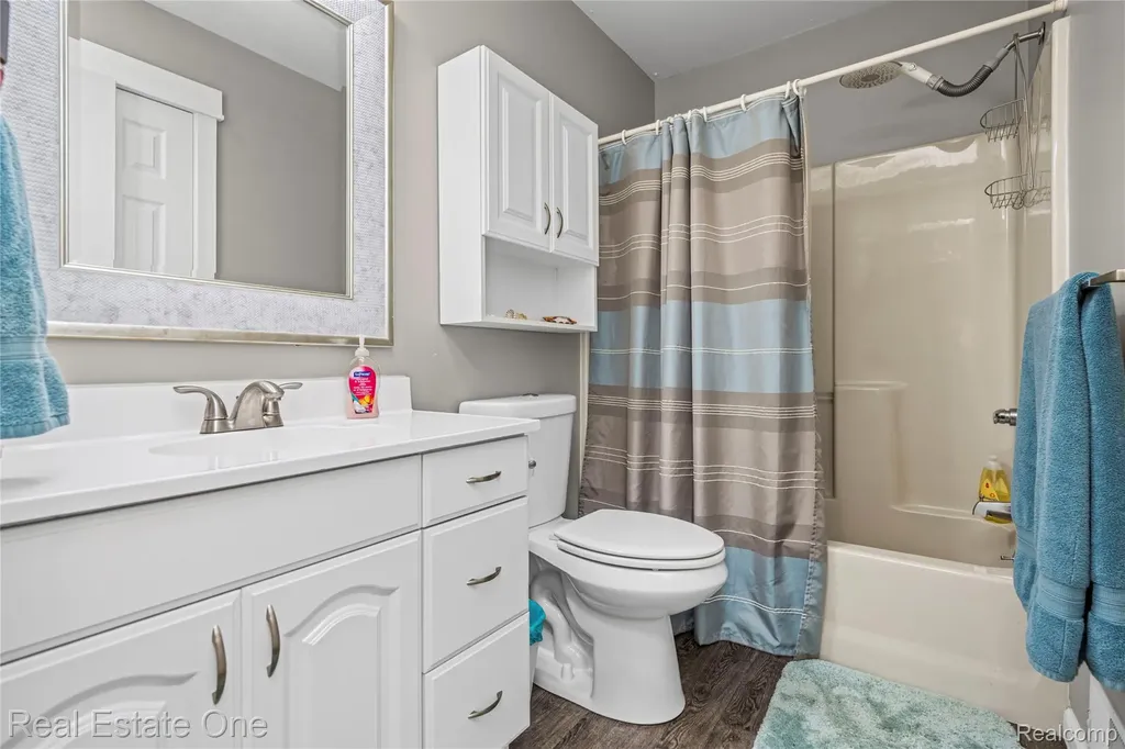 9210 Hickory Ridge Road Holly Township MI 48442