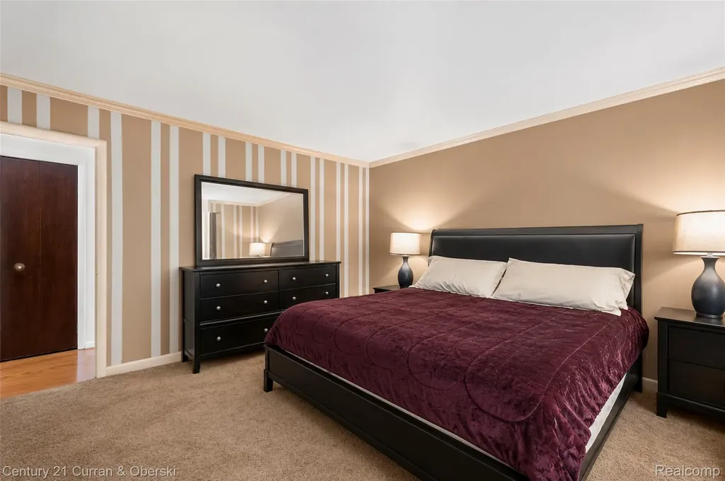 4652 Patrick Road West Bloomfield Charter Township MI 48322