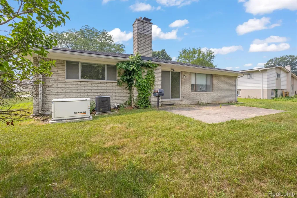 29540 Sharon Lane Southfield City MI 48076