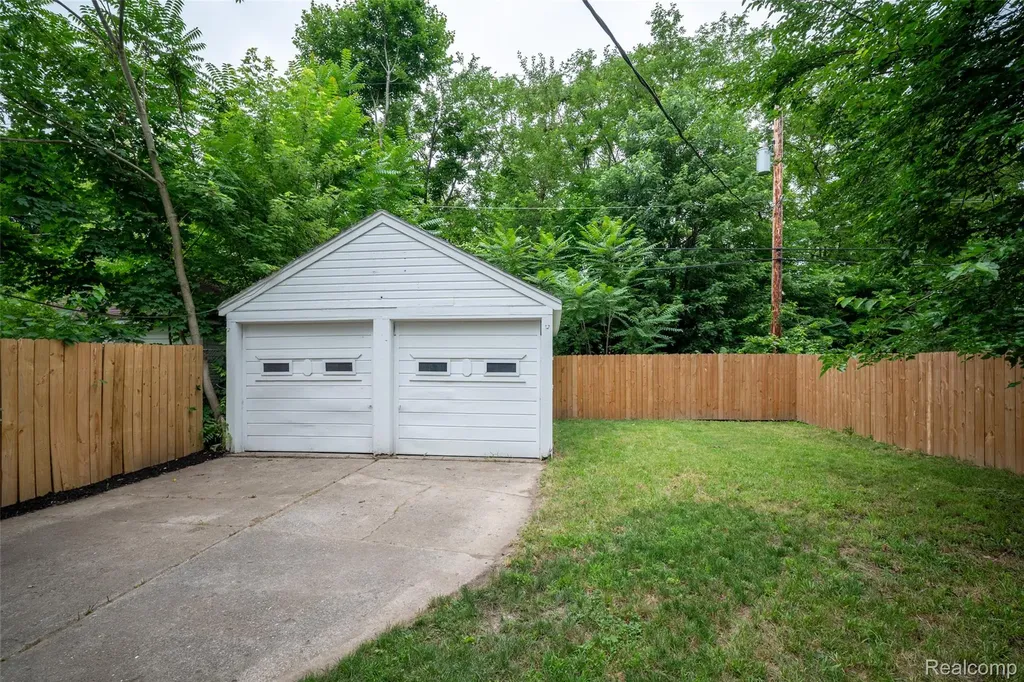 11611 Laing Street Detroit City MI 48224