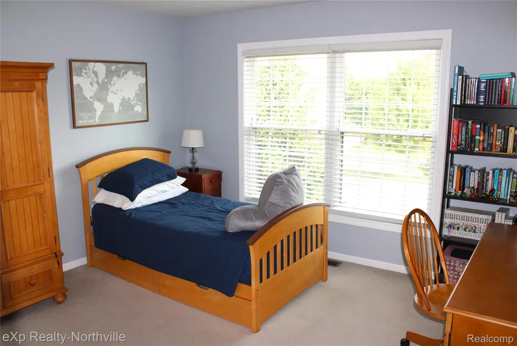 48172 Royal Pointe Drive Canton Charter Township MI 48187