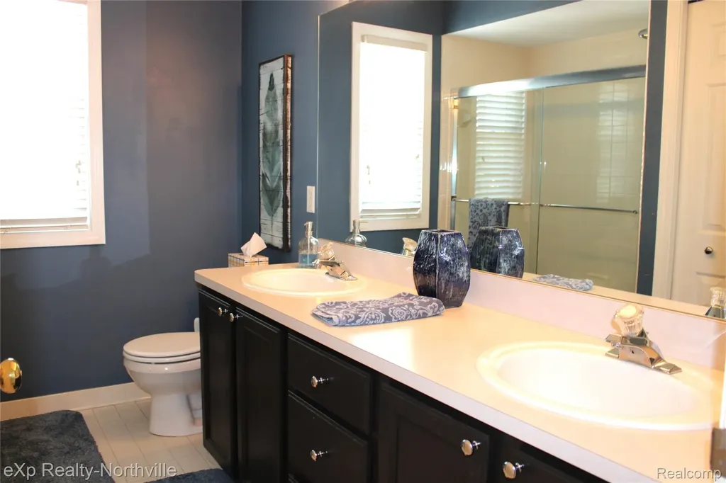 48172 Royal Pointe Drive Canton Charter Township MI 48187
