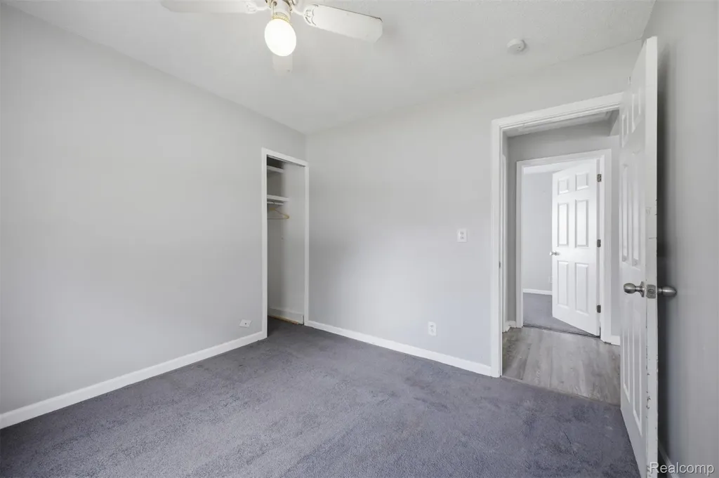 5921 Oldham Street Taylor City MI 48180