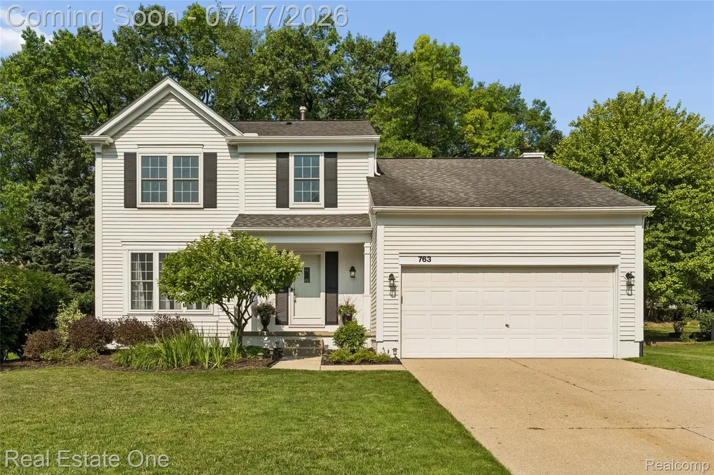 763 Whitney Drive Rochester Hills City MI 48307
