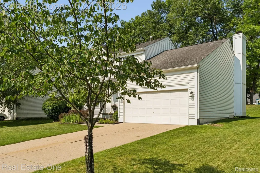 763 Whitney Drive Rochester Hills City MI 48307