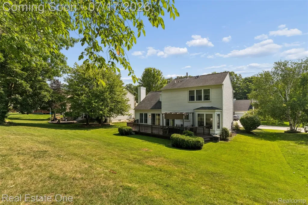 763 Whitney Drive Rochester Hills City MI 48307