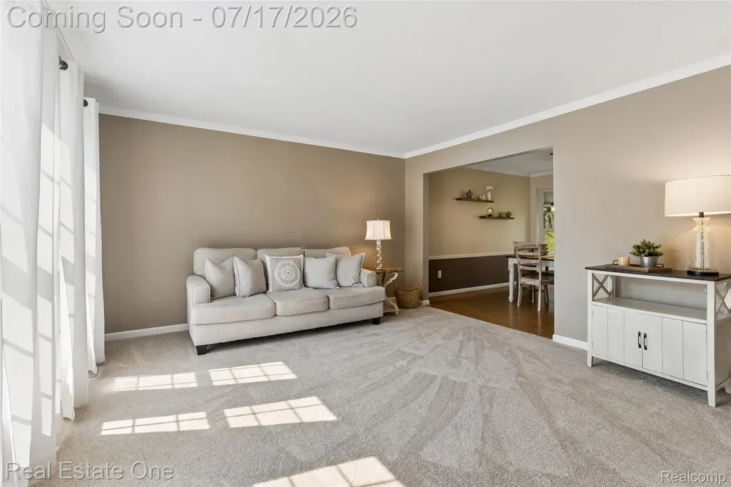 763 Whitney Drive Rochester Hills City MI 48307