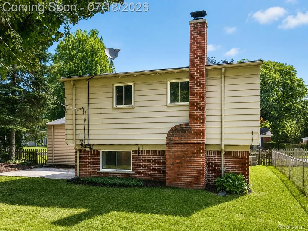 14801 Greenbriar Court Plymouth Charter Township MI 48170