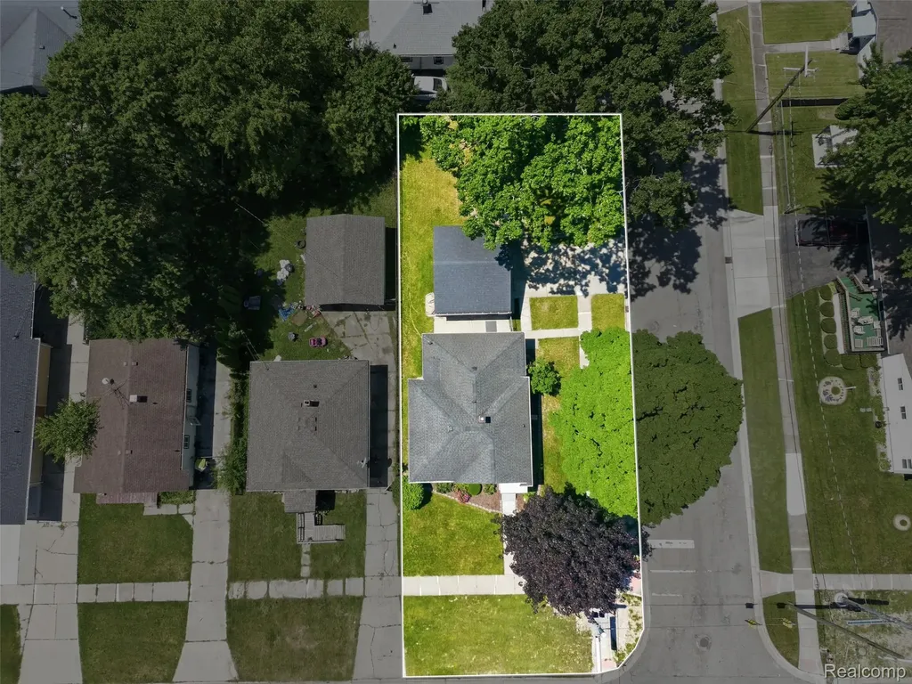 972 Arlene Avenue Pontiac City MI 48340