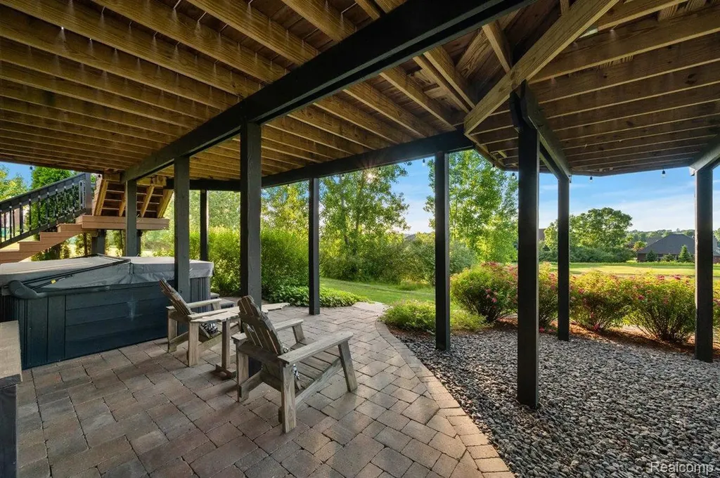 478 Overlook Drive Oxford Charter Township MI 48371