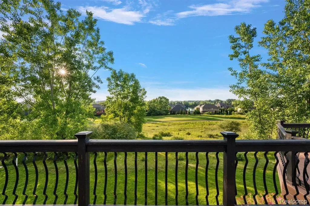 478 Overlook Drive Oxford Charter Township MI 48371
