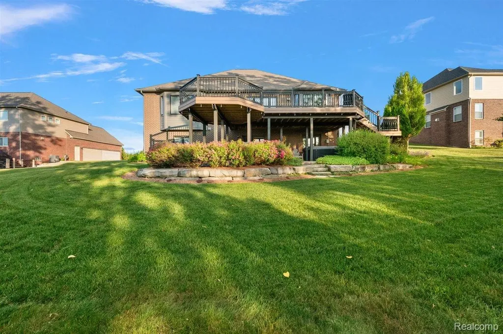 478 Overlook Drive Oxford Charter Township MI 48371