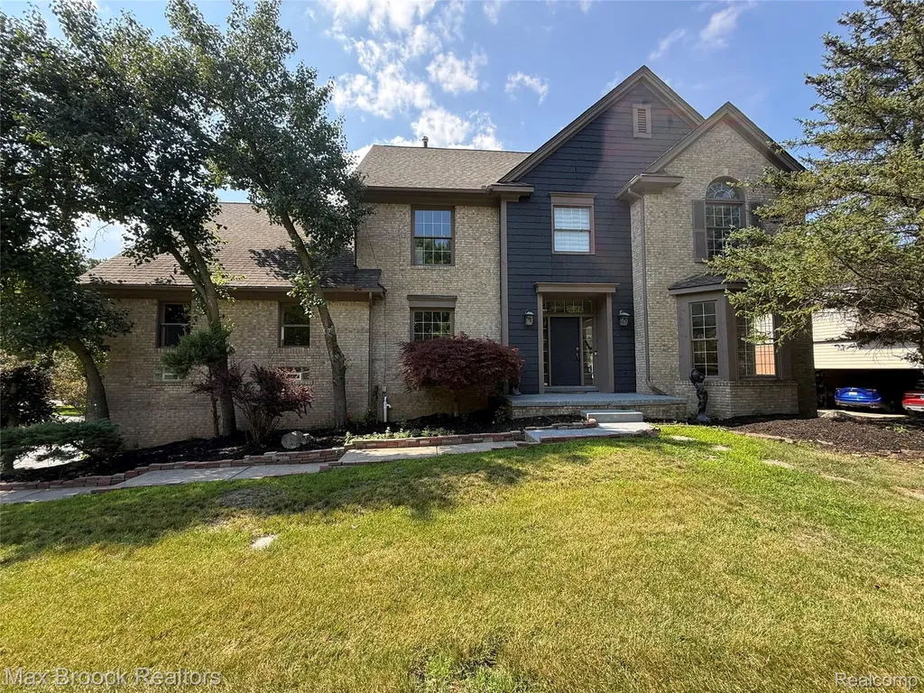 3382 Long Meadow Court West Bloomfield Charter Township MI 48324