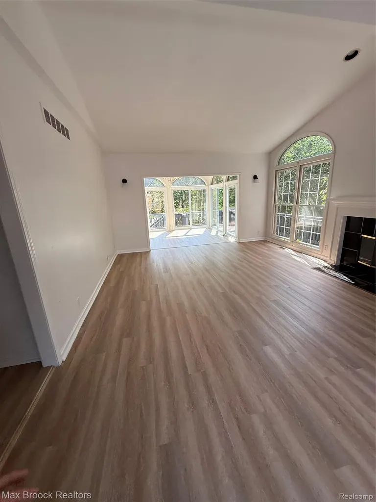 3382 Long Meadow Court West Bloomfield Charter Township MI 48324