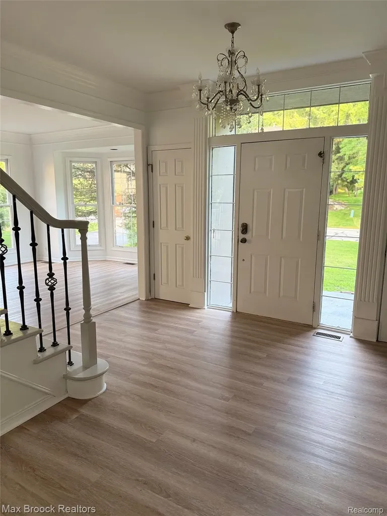 3382 Long Meadow Court West Bloomfield Charter Township MI 48324