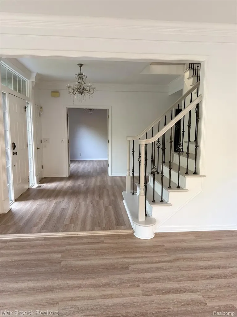 3382 Long Meadow Court West Bloomfield Charter Township MI 48324