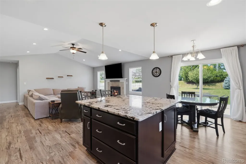 665 Marblewood Lane Pittsfield Charter Township MI 48176