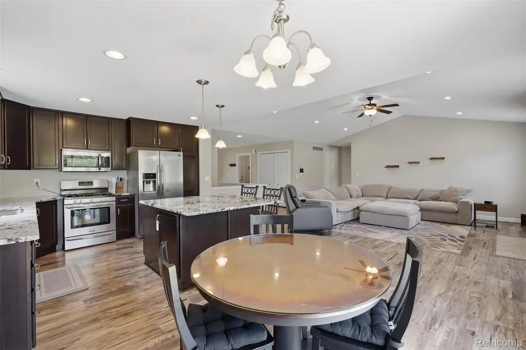 665 Marblewood Lane Pittsfield Charter Township MI 48176