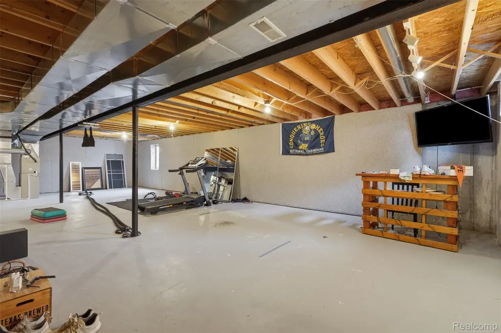 665 Marblewood Lane Pittsfield Charter Township MI 48176